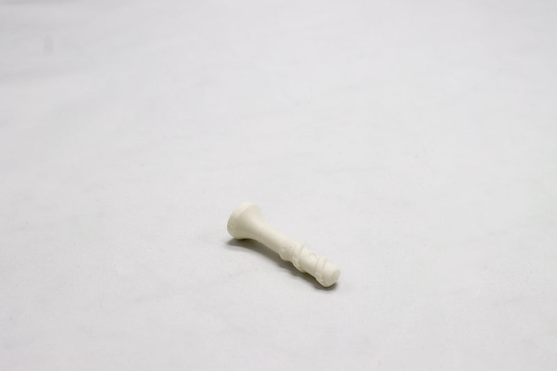 Tee, color white @ 44 mm long